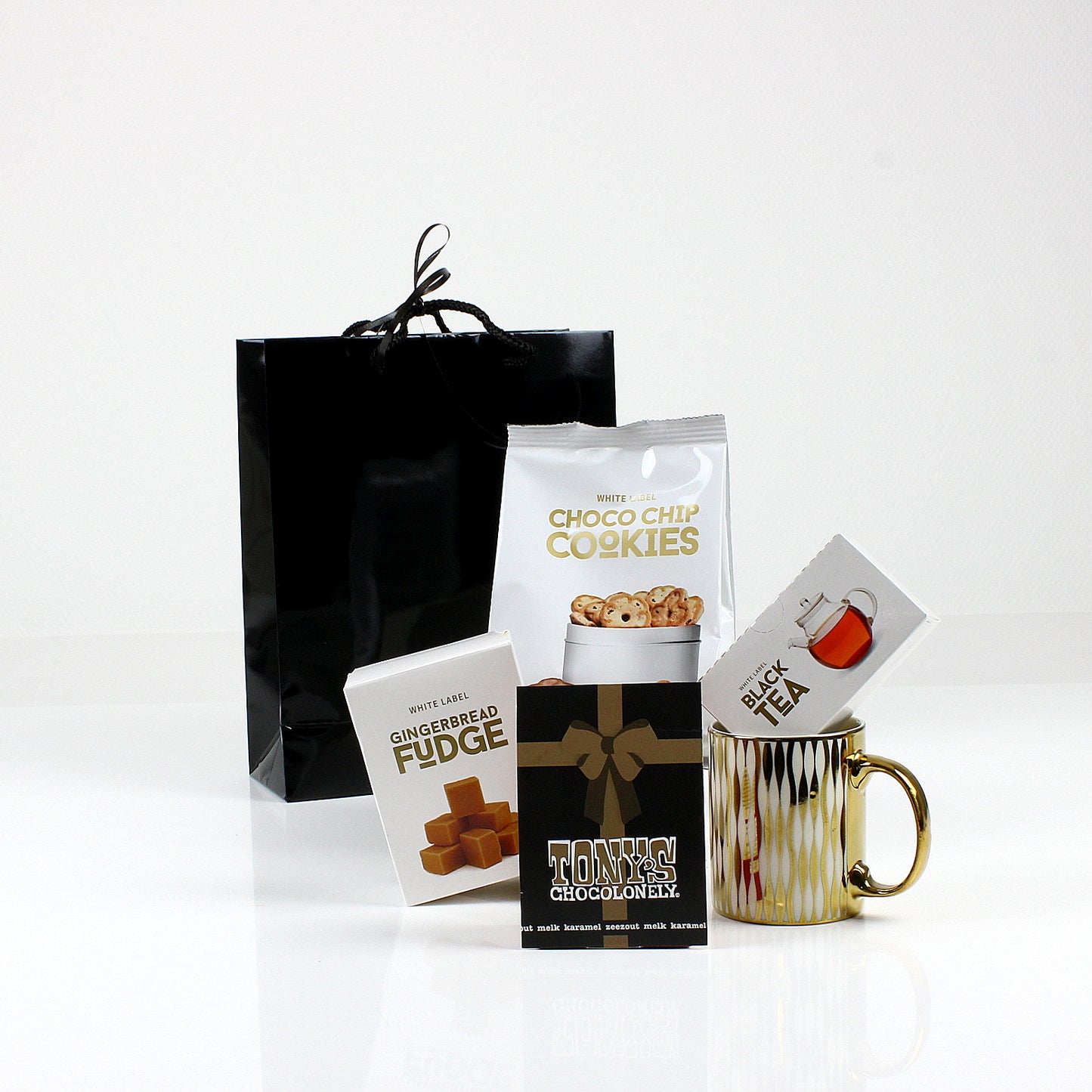 Luxe Theemoment Zwart & Goud