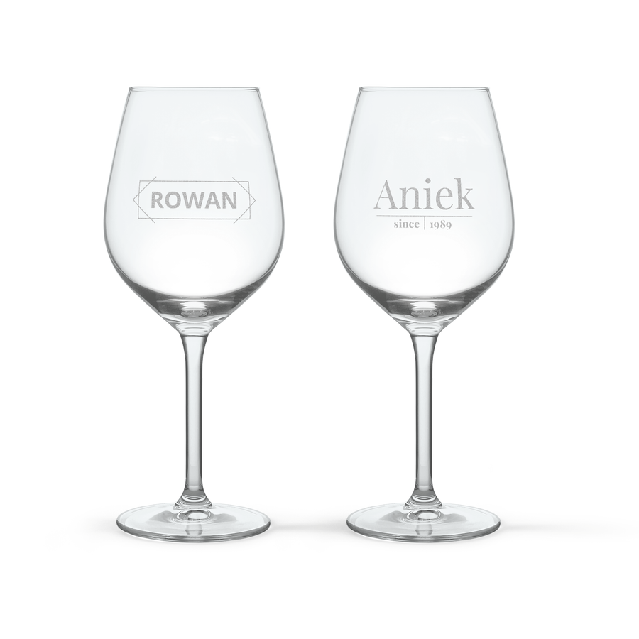 Salentein Malbec met gegraveerde glazen