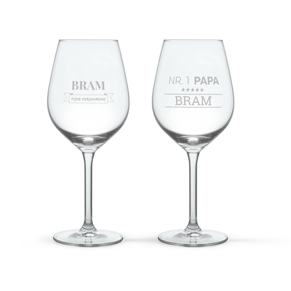 Salentein Malbec met gegraveerde glazen