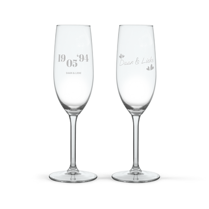 Moët & Chandon met gegraveerde glazen