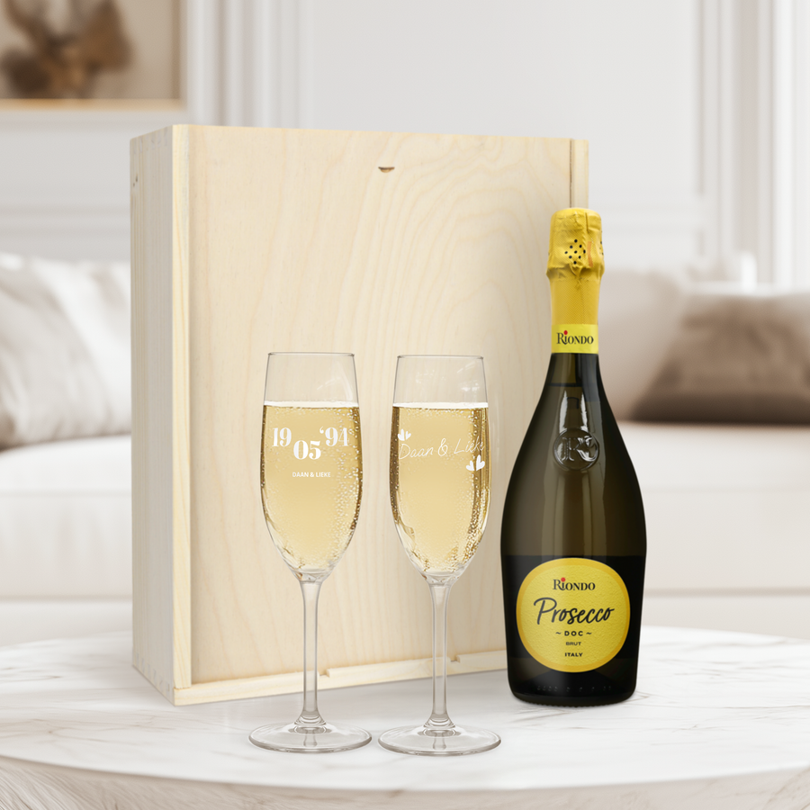 Riondo Prosecco Spumante - Met gegraveerde glazen